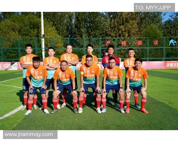 足球阿哥带你领略世界足球的魅力与激情，畅谈球场内外的故事与梦想